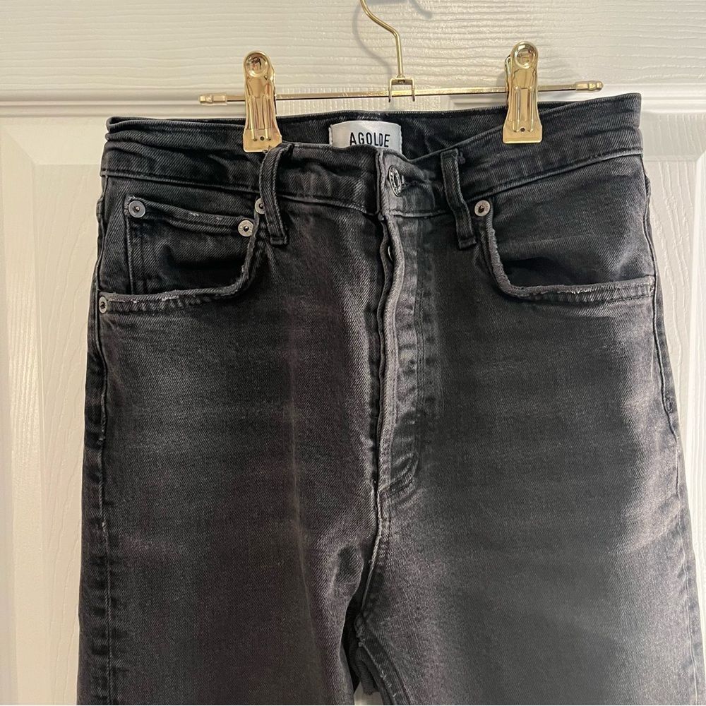 Agolde Riley Cropped Washed Black Jeans - Picture 7 of 10